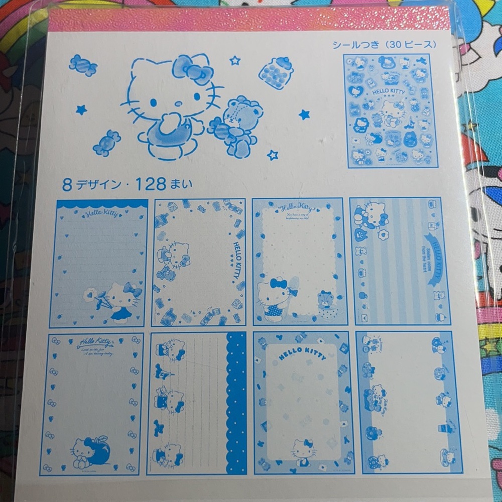Hello Kitty note pad ‘ - Picture 5 of 6
